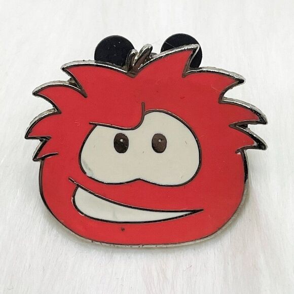 🔮 5/$25 Disney Club Penguin Puffles Red‎ Puffle Pin - Picture 1 of 2
